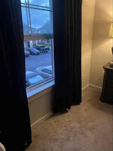 Queen furnished bedroom