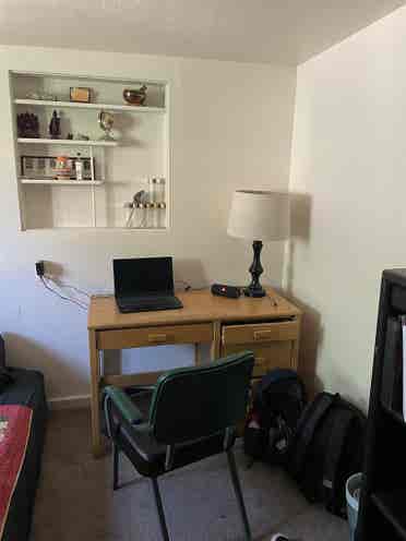 Room for rent $