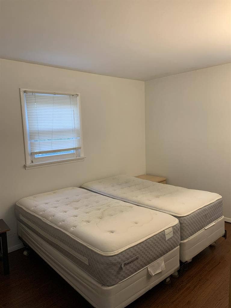 Rooms Avail Near Monmouth Univ.