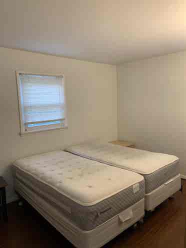 Rooms Avail Near Monmouth Univ.