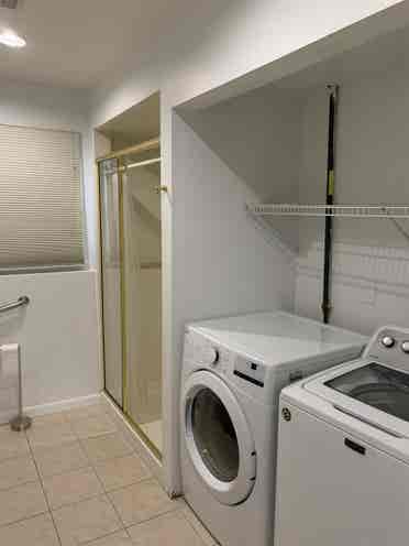 Rooms Avail Near Monmouth Univ.