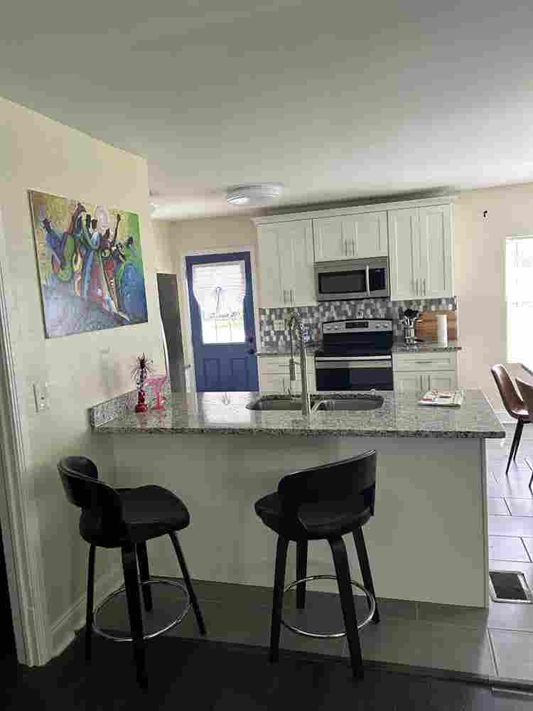 Renovated, super clean ROOM