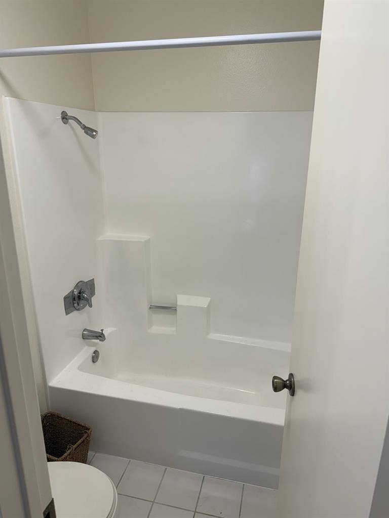 Encinitas Private Bedroom/Bathroom