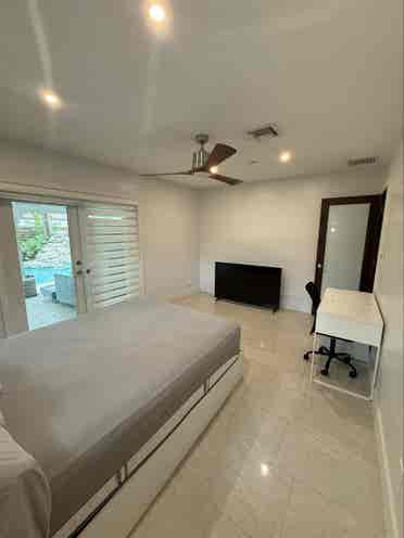Renta de habitacion / room for rent