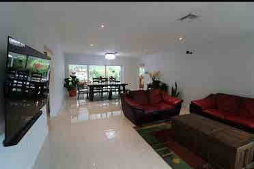 Renta de habitacion / room for rent