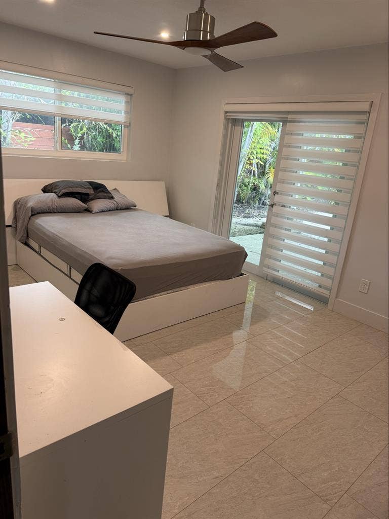 Renta de habitacion / room for rent