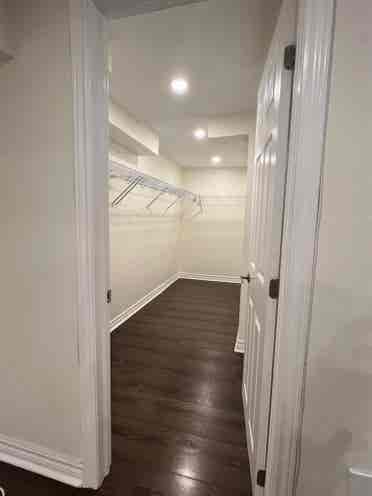 Bsmt:  Bath for rent