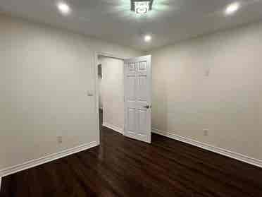 Bsmt:  Bath for rent