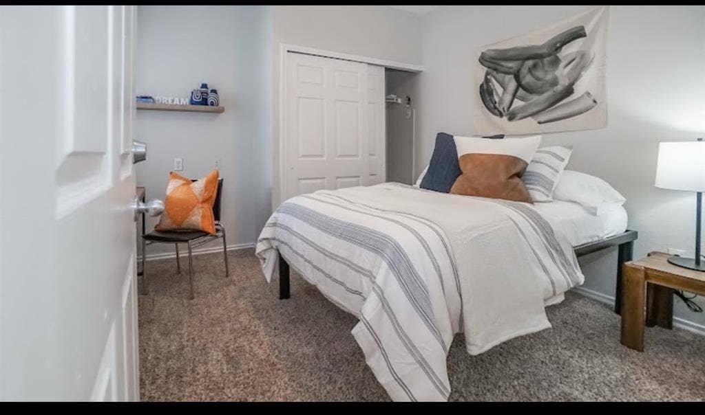 SUBLEASE/ RELET DENTON, TX.