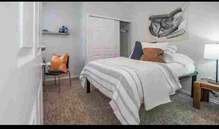 Private Bed and Bathroom, Denton,TX