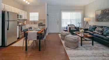SUBLEASE/ RELET DENTON, TX.