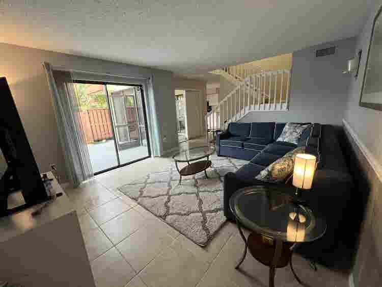 Fully furnished coastal townhouse