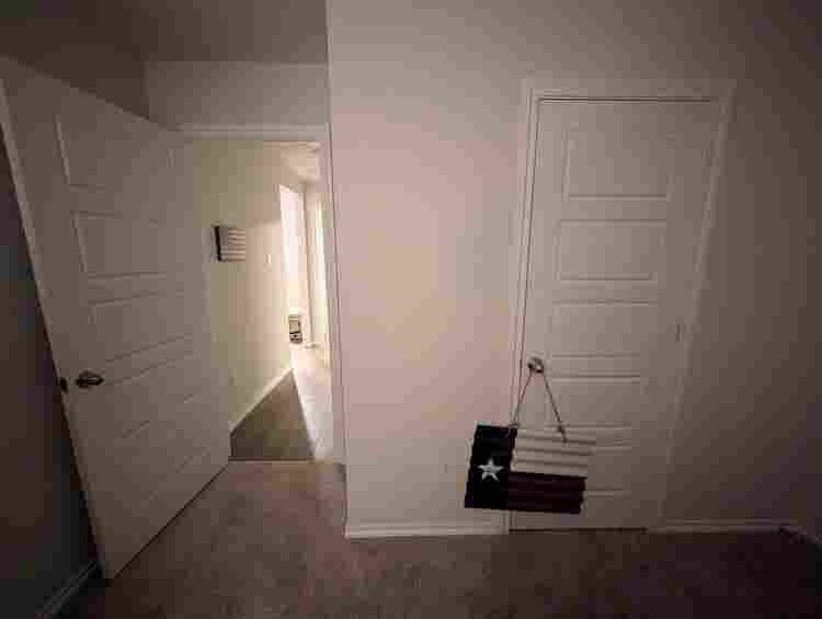 Beautiful home located in Burleson