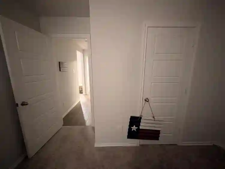 Beautiful home located in Burleson