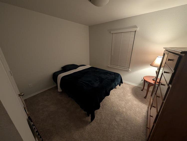 Beautiful home located in Burleson