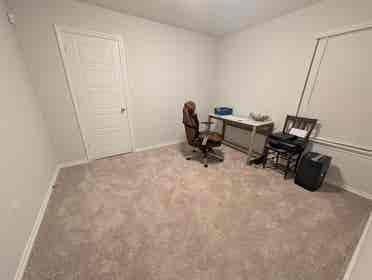 Beautiful home located in Burleson