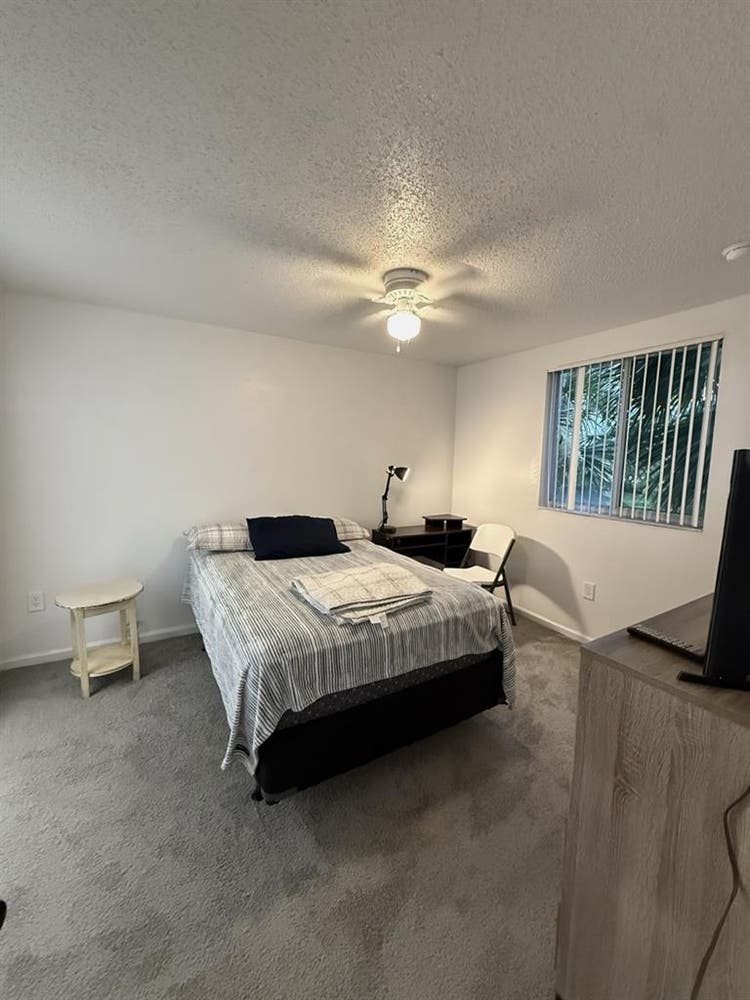 Private Bed & Bathroom