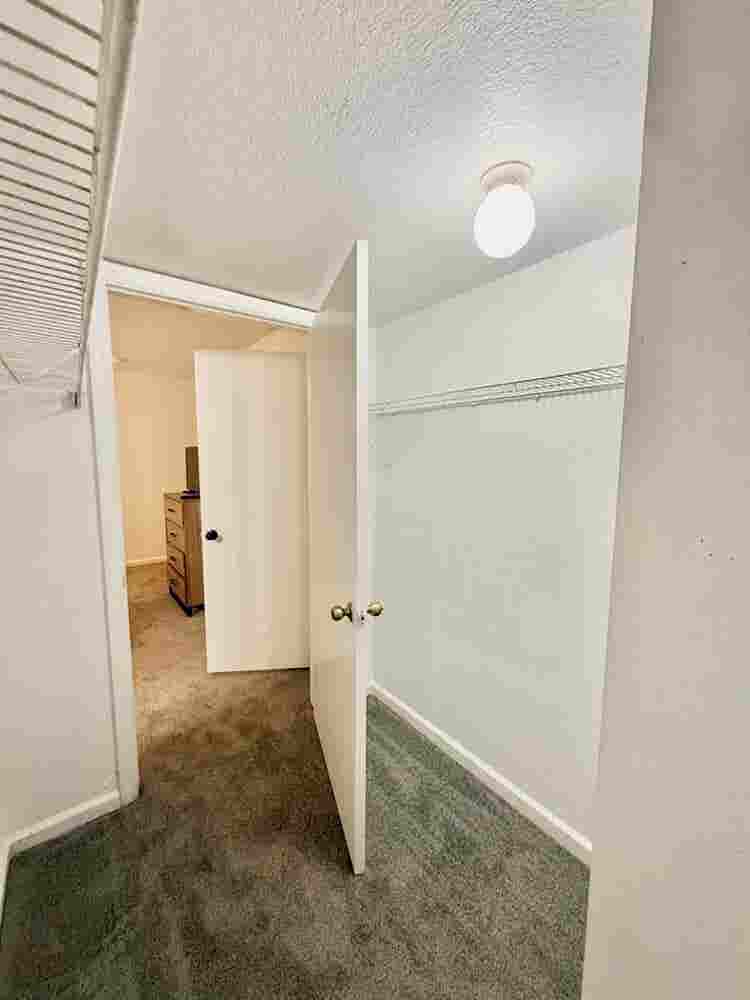 Private Bed & Bathroom
