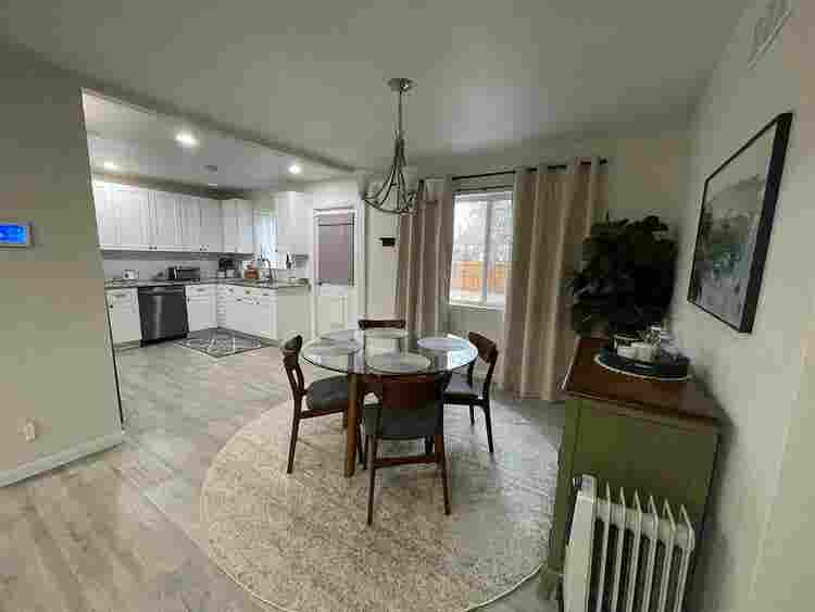 Room for Rent in Aurora - $()/m