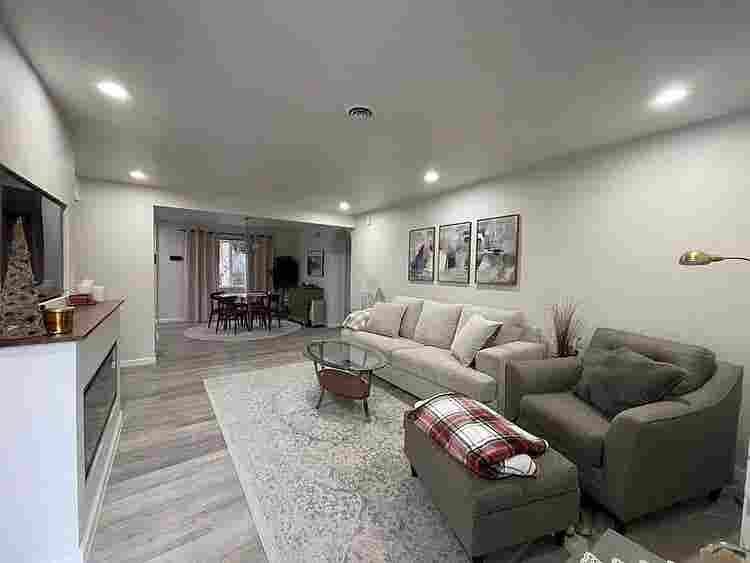 Room for Rent in Aurora - $()/m