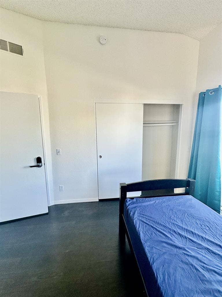 Private Room for Rent