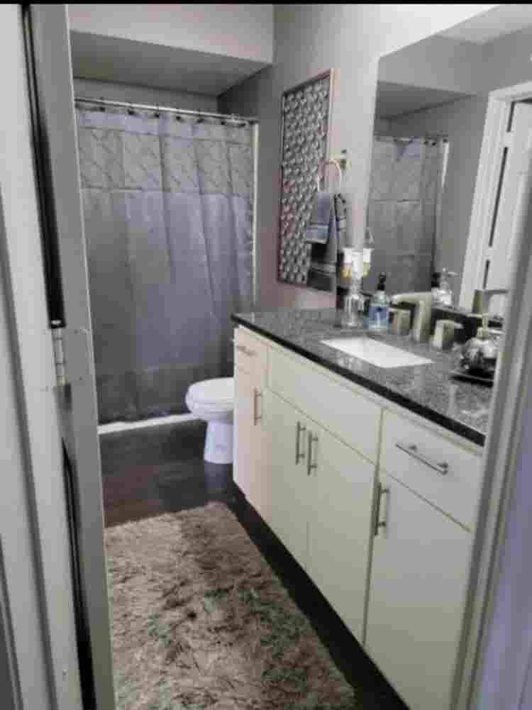 Furnished room private bathroom