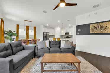 Furnished rooms close to TWU/UNT