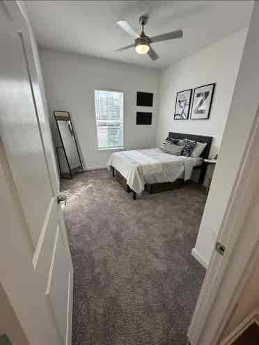 Sublet Entire Apartment