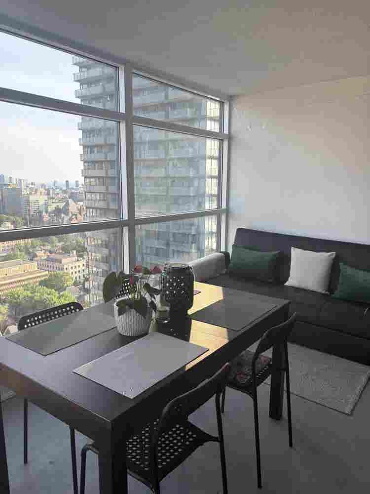 1 bed in spacious yorkville condo