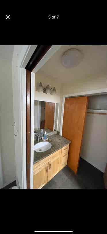 Master Bedroom in Daly City!