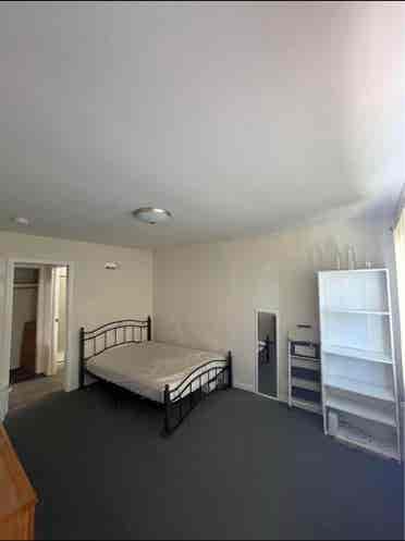 Master Bedroom in Daly City!