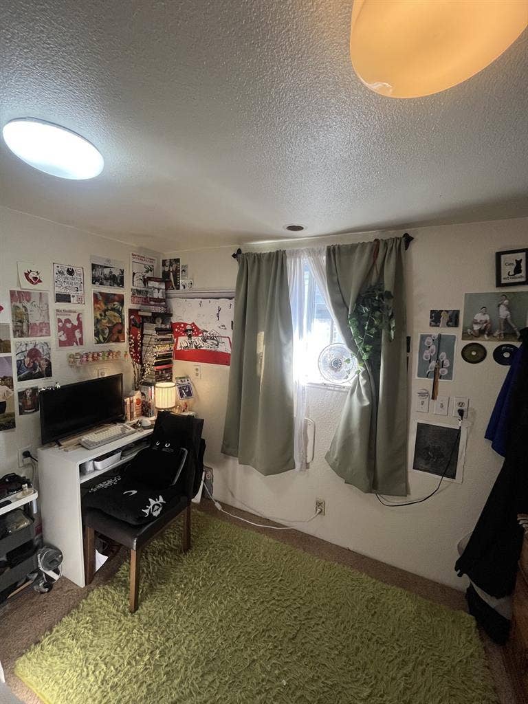 Subleasing Private Room for August