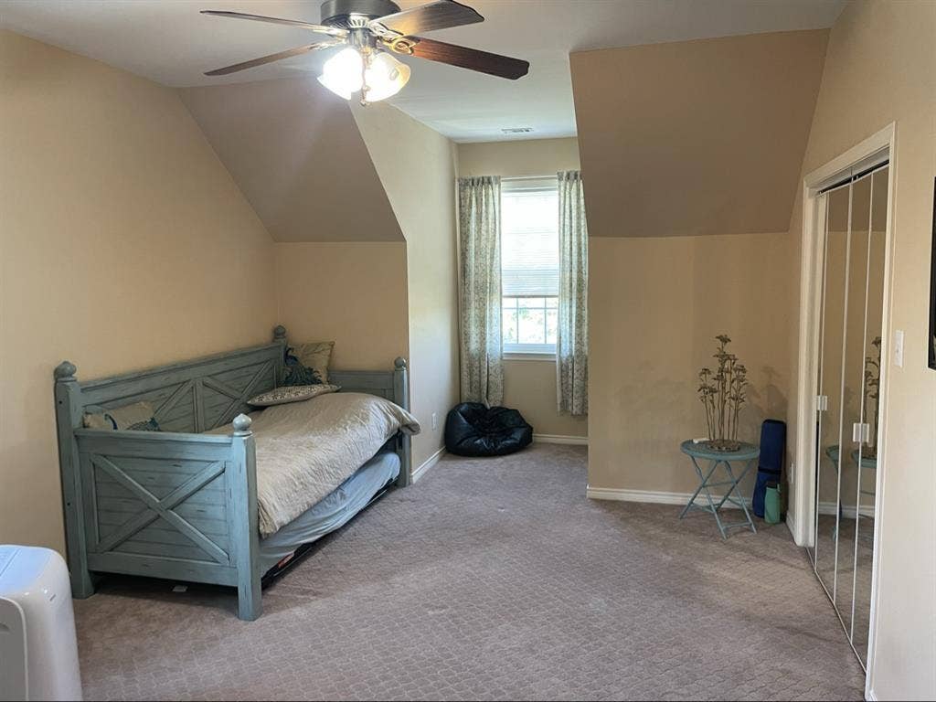 Private Room for Rent