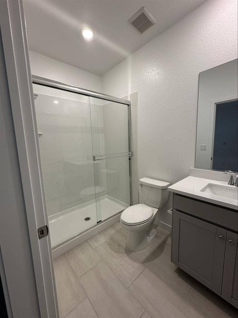 Bedroom with Private Bathroom
