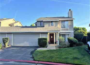 Fresno state student housing