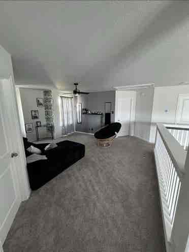 Bedroom for Rent!