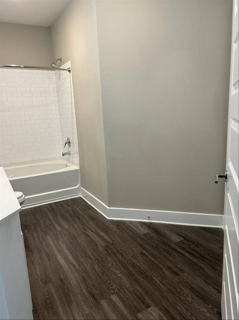 Looking for a reliable roommate