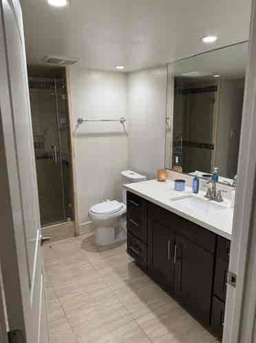 New Listing in Beachwood Canyon!