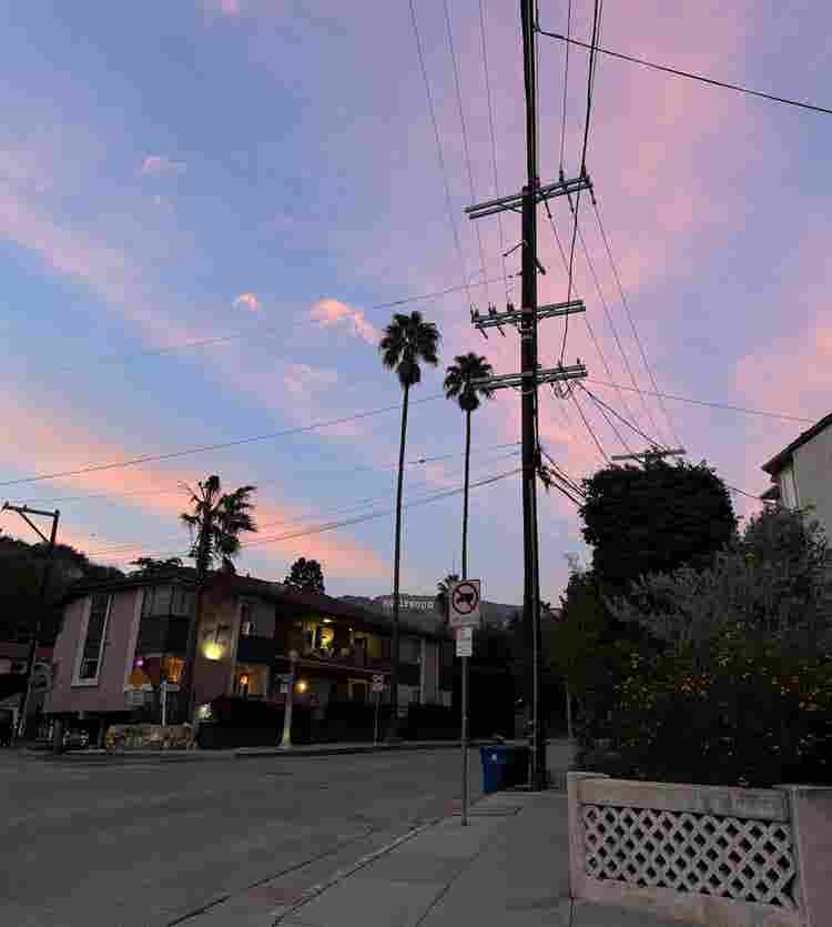 New Listing in Beachwood Canyon!