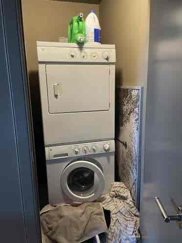 Looking for a short term renter!!