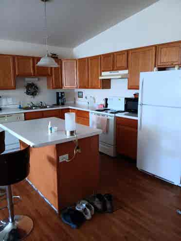 Looking for a roomate.