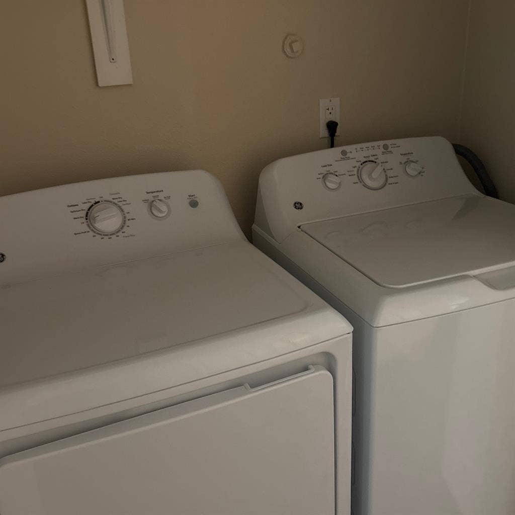 One bedroom with private bathroom