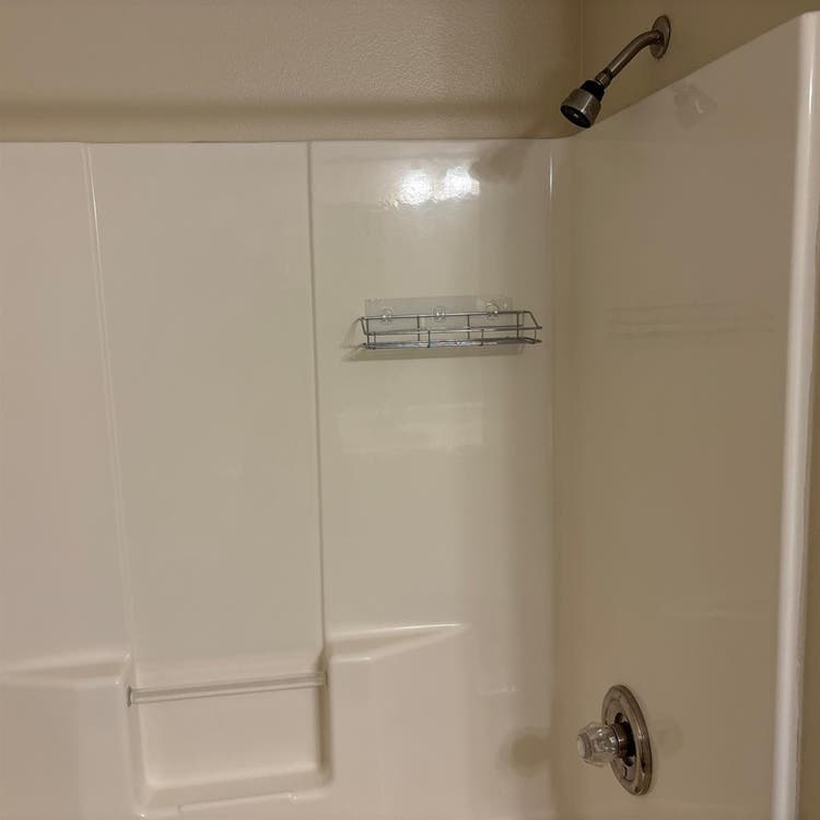 One bedroom with private bathroom