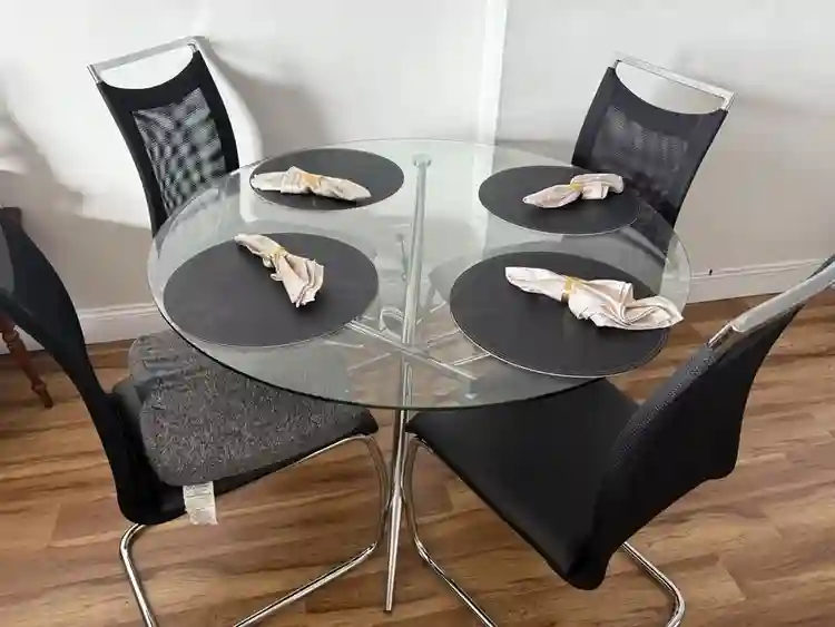 SMALL…BED…In…THE DINING ROOM: ..