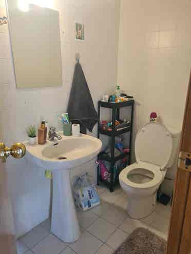 Habitación con baño privado
