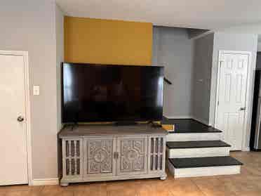 Immediate Move in: Bishop Arts Area