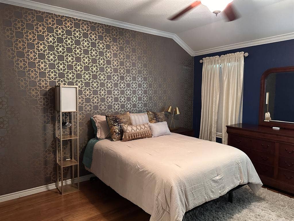Immediate Move in: Bishop Arts Area