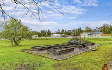 2 rooms for rent with a shared bath