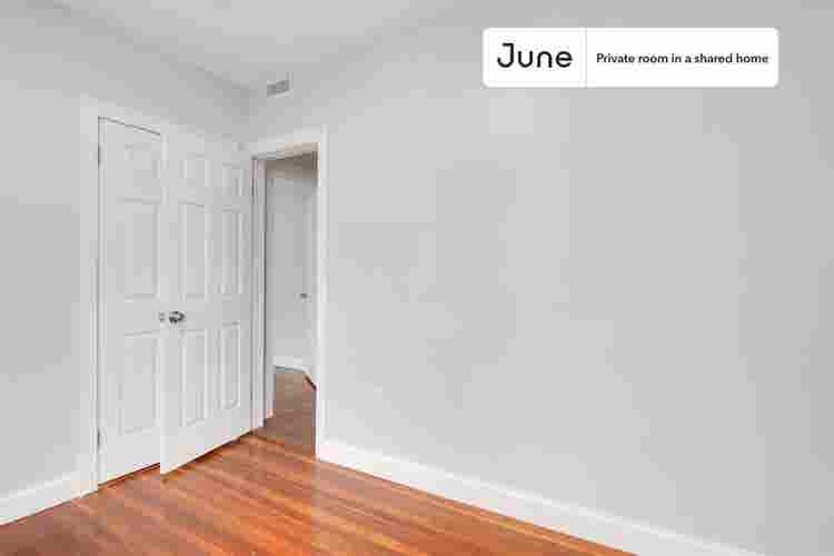 4 BR in Boston