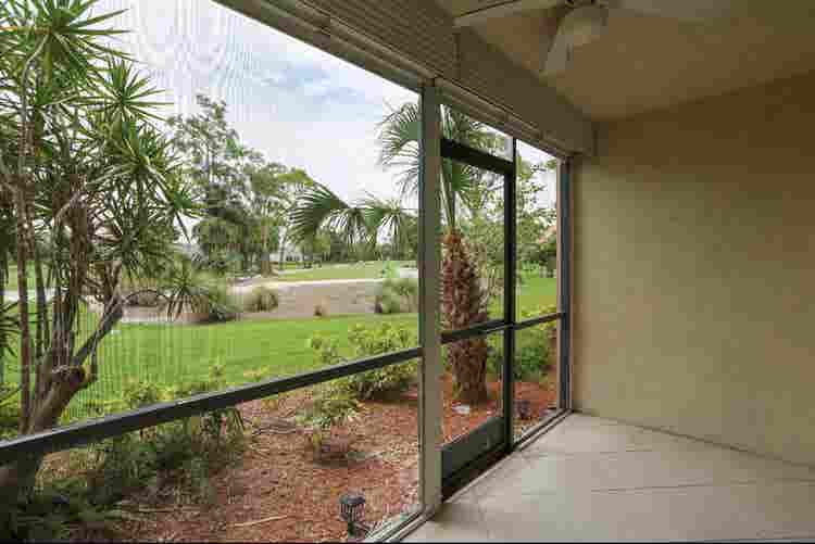 Private Room/Bath - Available Sep